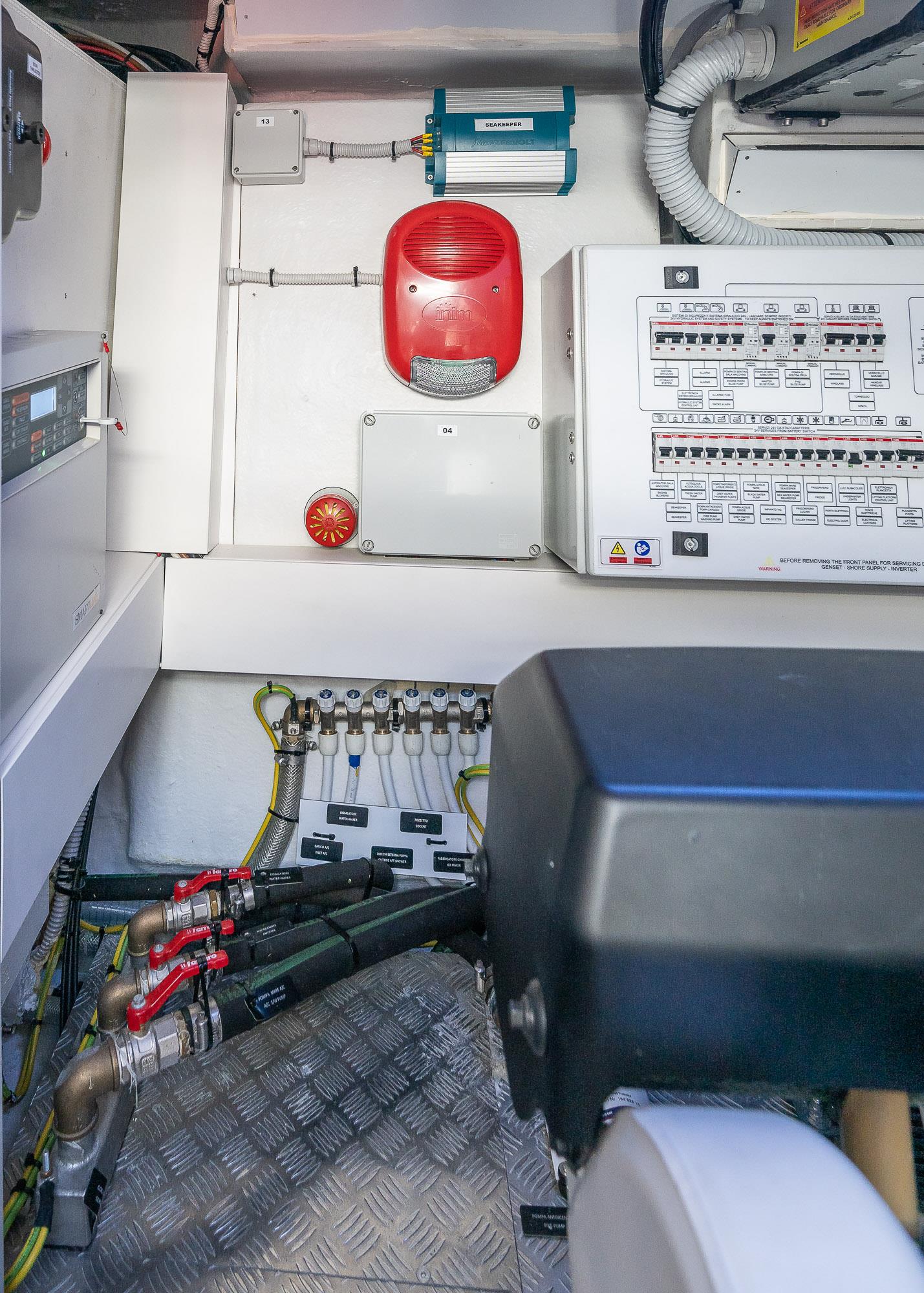 2023 PERSHING 5X IPS 